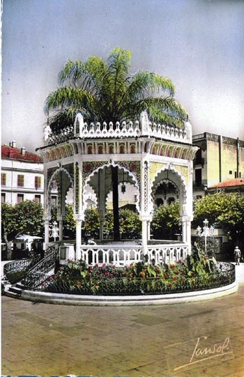 Place d'Armes à Blida